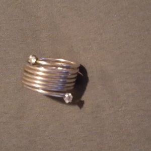 Silver Plated Circle Ring with 2 clear stones. (small) (L9 196)